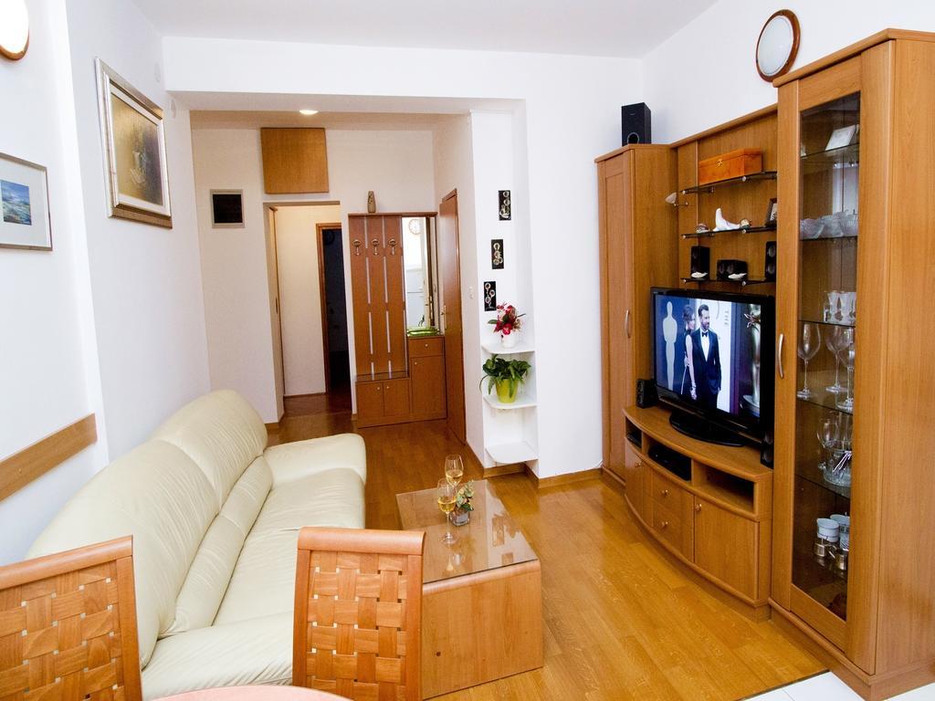 Klarina Apartments Split Room photo